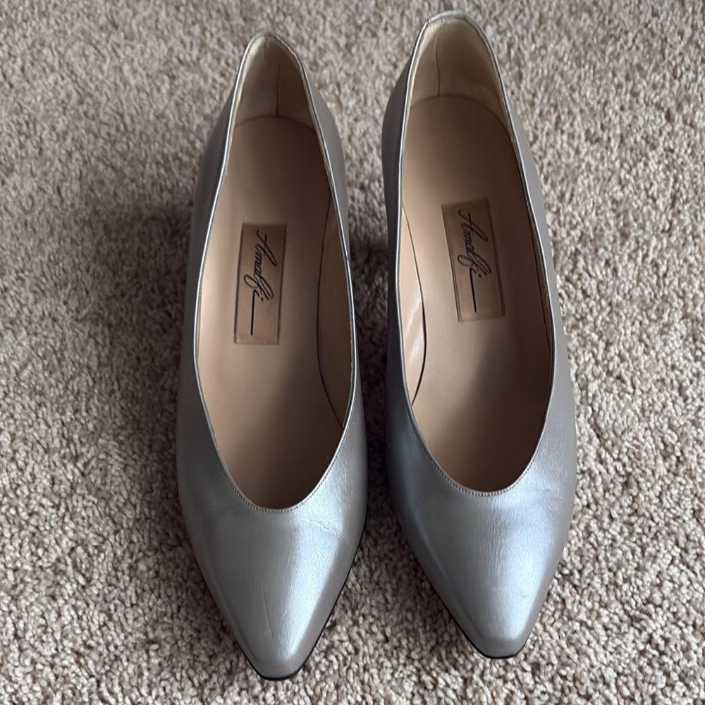Amalfi Gray Heels with Smooth Finish
